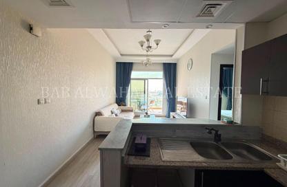 Apartment - 1 Bedroom - 1 Bathroom for rent in Mazaya 9 - Queue Point - Liwan - Dubai