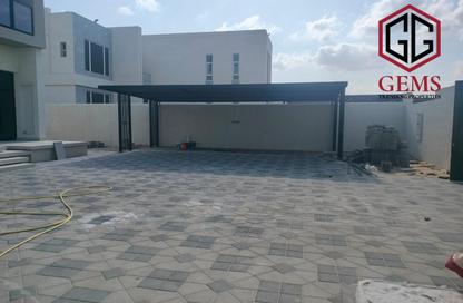 Villa - 4 Bedrooms - 5 Bathrooms for rent in Al Aweer 1 - Al Aweer - Dubai Villa - 4 Bedrooms - 5 Bathrooms for rent in Al Aweer 1 - Al Aweer - Dubai
