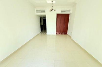 Apartment - Studio - 1 Bathroom for rent in New Al Taawun Road - Al Taawun - Sharjah