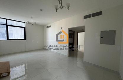 Apartment - 1 Bedroom - 2 Bathrooms for rent in New Al Taawun Road - Al Taawun - Sharjah