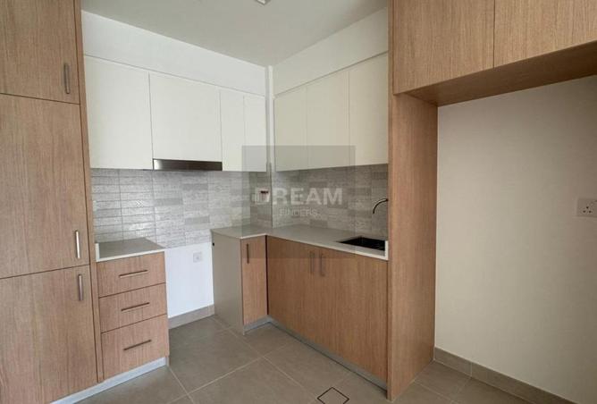 106849260 - Property Image 2
