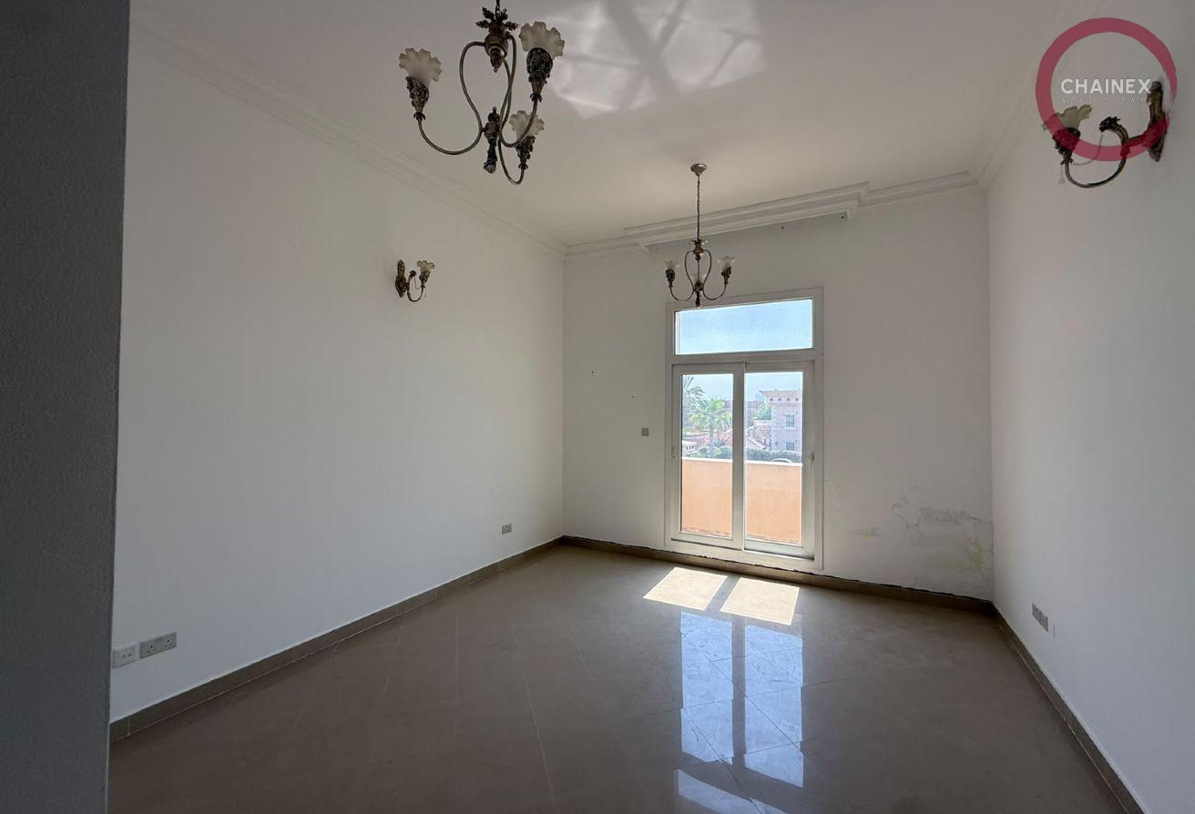 Umm Suqeim | Villa & Pool | Garden & Pool View photo 13