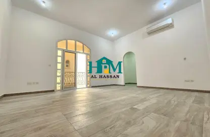 Villa - 3 Bedrooms - 3 Bathrooms for rent in Madinat Al Riyad - Abu Dhabi