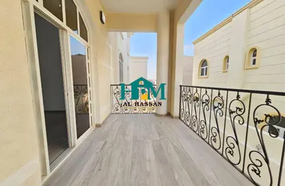 فيلا - 3 غرف نوم - 3 حمامات للايجار في مدينة الرياض - أبوظبي فيلا - 3 غرف نوم - 3 حمامات للايجار في مدينة الرياض - أبوظبي