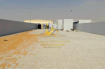 Warehouse - Studio - 1 Bathroom for rent in Al Sajaa S - Al Sajaa - Sharjah