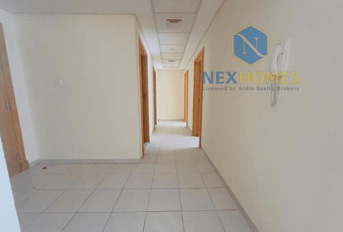 92715644 - صورة العقار 3
