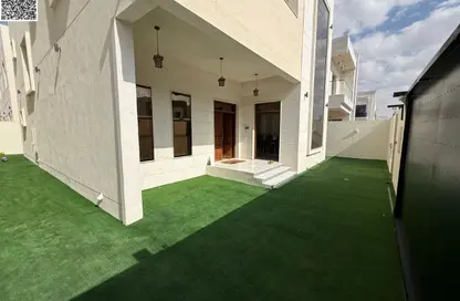 Villa - 5 Bedrooms - 7 Bathrooms for sale in Al Yasmeen 1 - Al Yasmeen - Ajman