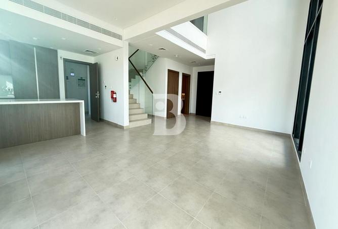 16001228 - Property Image 2