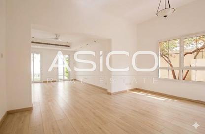 Villa - 4 Bedrooms - 4 Bathrooms for rent in Zulal 2 - Zulal - The Lakes - Dubai Villa - 4 Bedrooms - 4 Bathrooms for rent in Zulal 2 - Zulal - The Lakes - Dubai