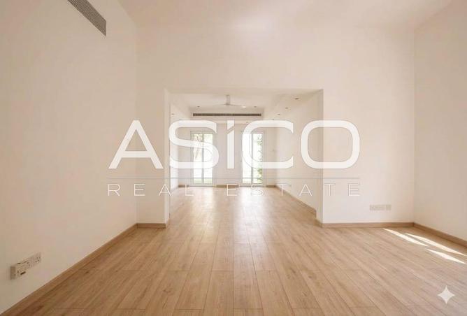 126086396 - Property Image 3