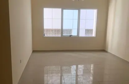 شقة - 2 غرف نوم - 2 حمامات للايجار في شارع التعاون الجديد - التعاون - الشارقة