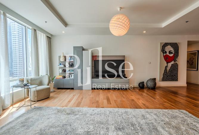 127008918 - Property Image 3