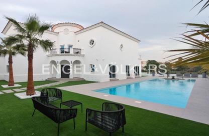 Villa - 5 Bedrooms - 6 Bathrooms for rent in District 2 - Royal Park - Jumeirah Park - Dubai