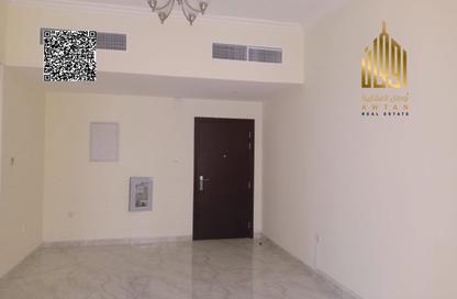 عمارة بالكامل - 8 غرف نوم - 8 حمامات للبيع في 2 الحميدية - الحميدية - عجمان