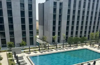 شقة - غرفة نوم - 2 حمامات للبيع في طراز 2 - الجادة - الشارقة