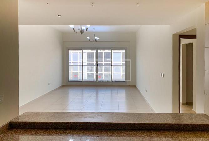 77792205 - Property Image 2