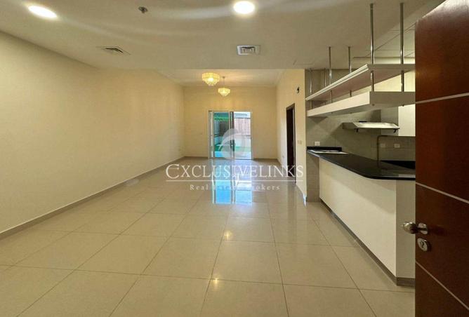 100385550 - Property Image 3