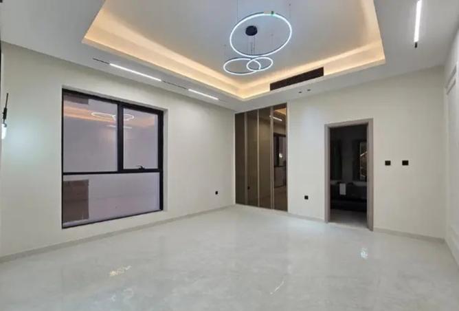 122944302 - Property Image 2