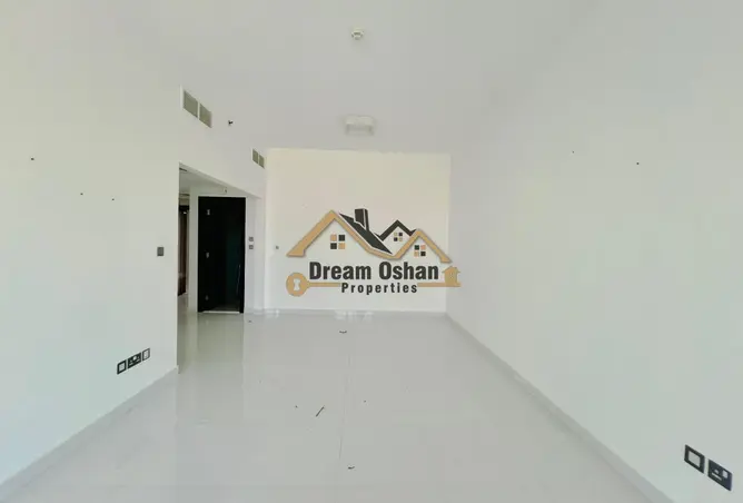155054428 - Property Image 2