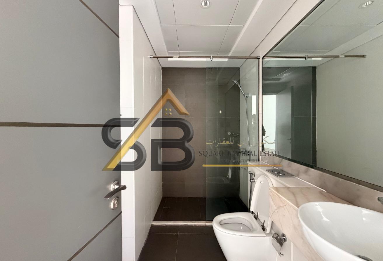 2 BR Apartment in Al Satwa with Covered Parking photo 15