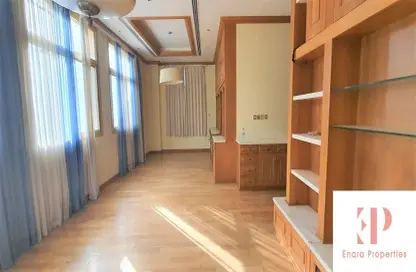 فيلا - 4 غرف نوم - 4 حمامات للايجار في فلل البرشاء 1 - البرشاء 1 - البرشاء - دبي