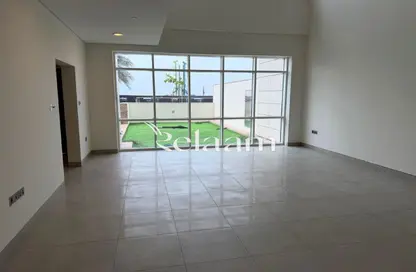 تاون هاوس - 3 غرف نوم - 3 حمامات للايجار في مساكن لامار - برج السيف - شاطئ الراحة - أبوظبي