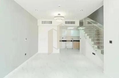 فيلا - غرفة نوم - 2 حمامات للايجار في روكان 3 - روكان - دبي