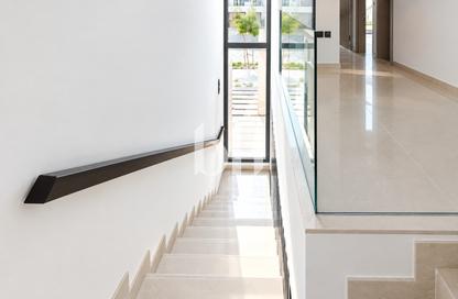 Townhouse - 3 - 4 for rent in Aura Gardens - Tilal Al Ghaf - Dubai