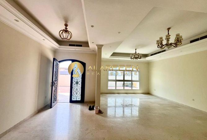 104673603 - Property Image 3