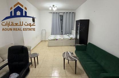Apartment - Studio - 1 Bathroom for rent in Beach Tower 1 - Al Khan Lagoon - Al Khan - Sharjah