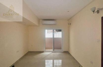 Apartment - 1 Bedroom - 2 Bathrooms for rent in Al Rashidiya Towers - Al Rashidiya - Ajman Downtown - Ajman