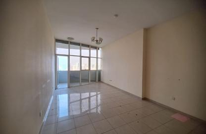 Apartment - 2 Bedrooms - 2 Bathrooms for rent in Blue Tower - Al Majaz 3 - Al Majaz - Sharjah Apartment - 2 Bedrooms - 2 Bathrooms for rent in Blue Tower - Al Majaz 3 - Al Majaz - Sharjah