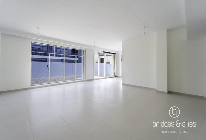 62069244 - Property Image 2