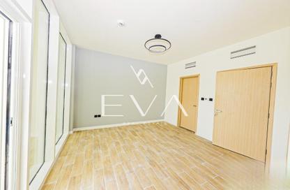 Townhouse - 2 - 3 for rent in Rukan 3 - Rukan - Dubai Townhouse - 2 - 3 for rent in Rukan 3 - Rukan - Dubai