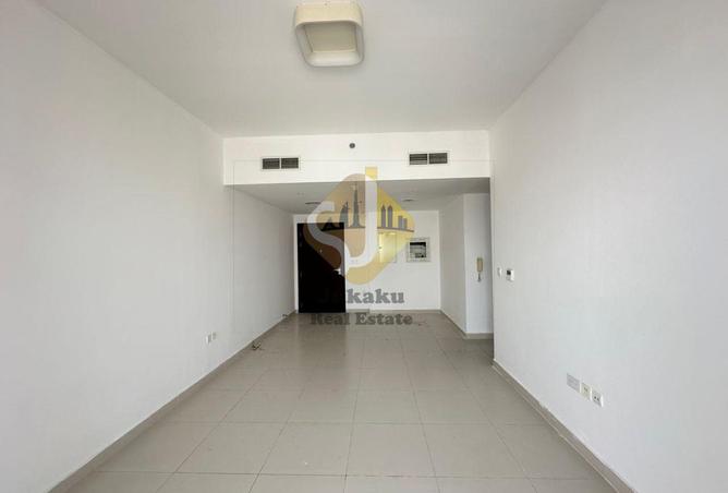 132029773 - Property Image 3