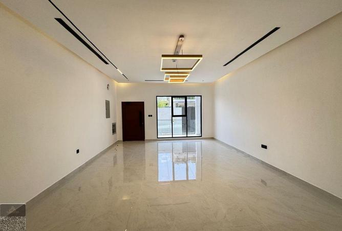 60916283 - Property Image 3