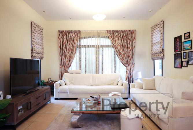 67430587 - Property Image 3