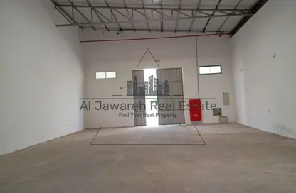 مستودع - استوديو - 1 حمام للايجار في أم درع - أم القيوين