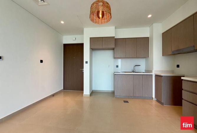 87032695 - Property Image 3