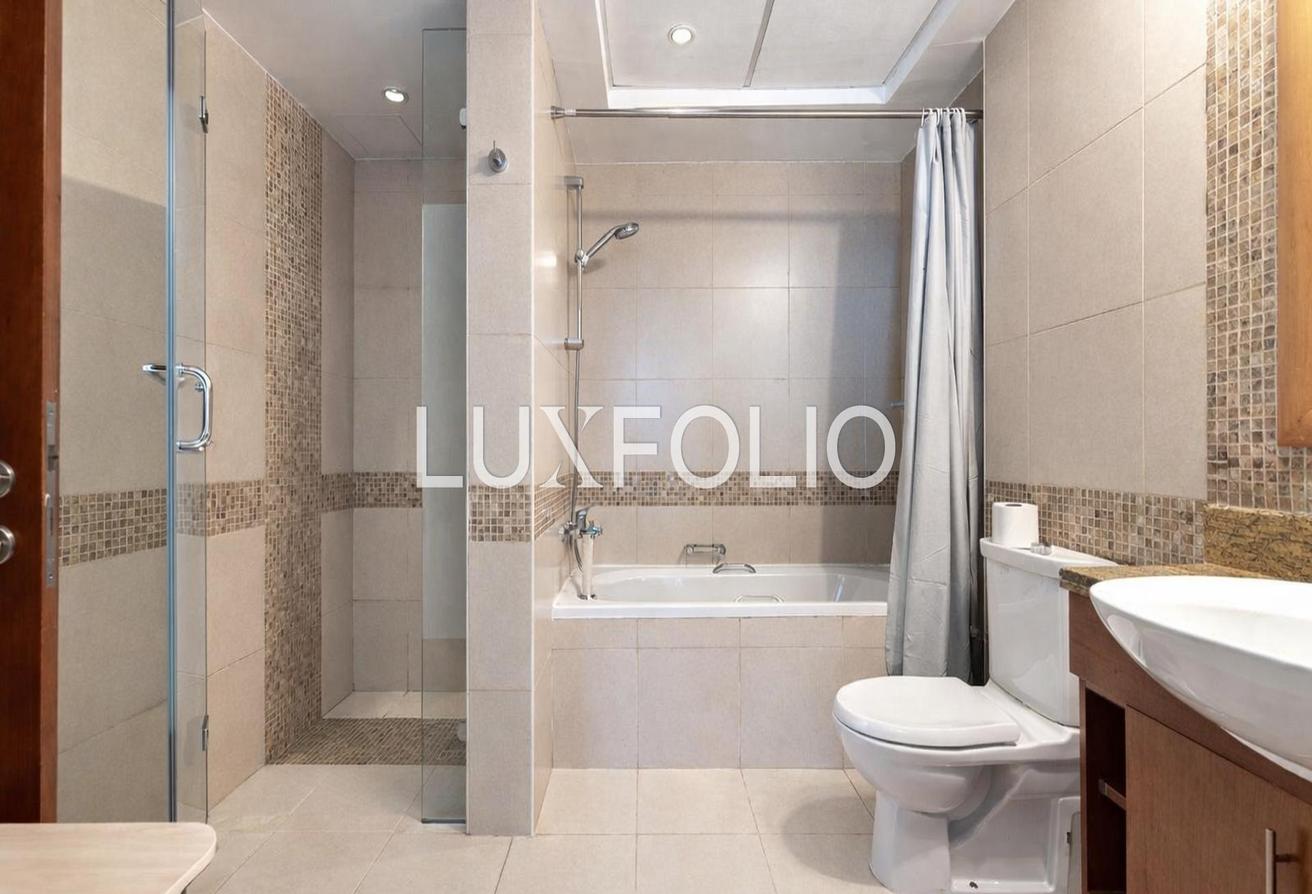 High Floor | Unfurnished | Multiple Cheques photo 9