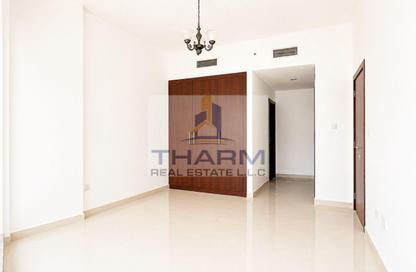 Apartment - 1 - 1 for rent in Desert Sun - Dubai Land Residence Complex - Dubai