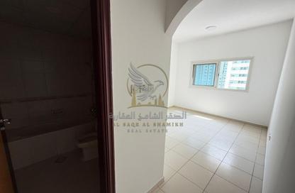 Apartment - 1 - 2 for rent in Al Majaz 3 - Al Majaz - Sharjah Apartment - 1 - 2 for rent in Al Majaz 3 - Al Majaz - Sharjah