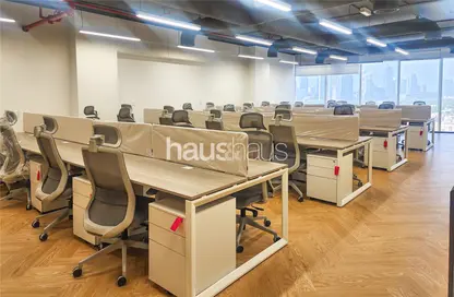 Office Space - Studio for sale in Crystal Tower - Business Bay - Dubai