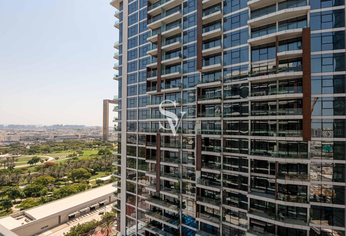 Ready To Move | Nearby Metro | Frame and Pool View photo 20