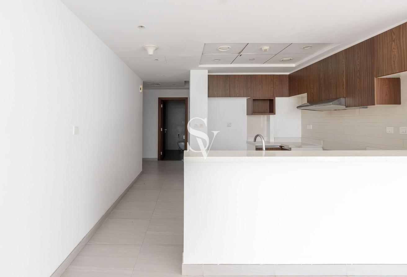 Ready To Move | Nearby Metro | Frame and Pool View photo 6
