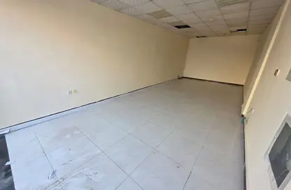 متجر - استوديو - 1 حمام للايجار في الروضة - عجمان