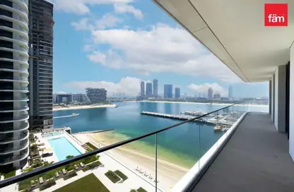 Apartment - 2 Bedrooms - 2 Bathrooms for sale in Palace Beach Residence Tower 1 - Palace Beach Residence - EMAAR Beachfront - Dubai Harbour - Dubai
