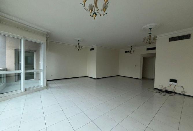 53595698 - صورة العقار 3