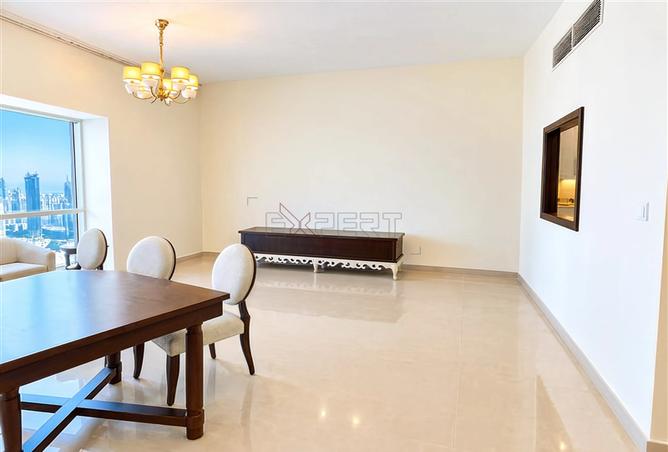 Fully Furnished | Stunning Marina Views | High Floor photo 2