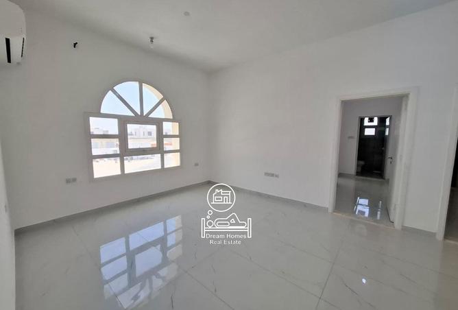 87035268 - Property Main Image
